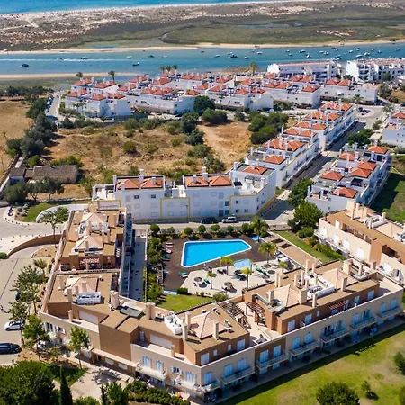 2 Bed Nearby Pool - Cabanas Gardens Wpcg49 *